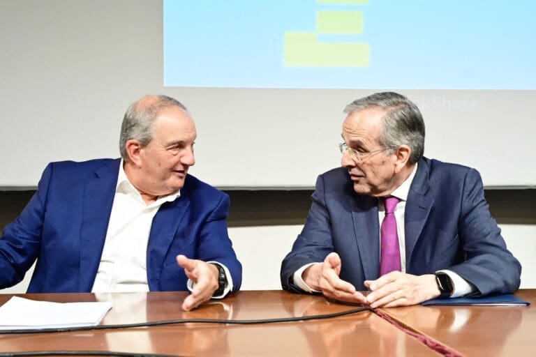Καραμανλής και Σαμαράς «κατεδάφισαν» την εξωτερική πολιτική Μητσοτάκη