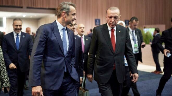 Συνάντηση Μητσοτάκη – Ερντογάν: Το παρασκήνιο με το ναυάγιο στη Νέα Υόρκη